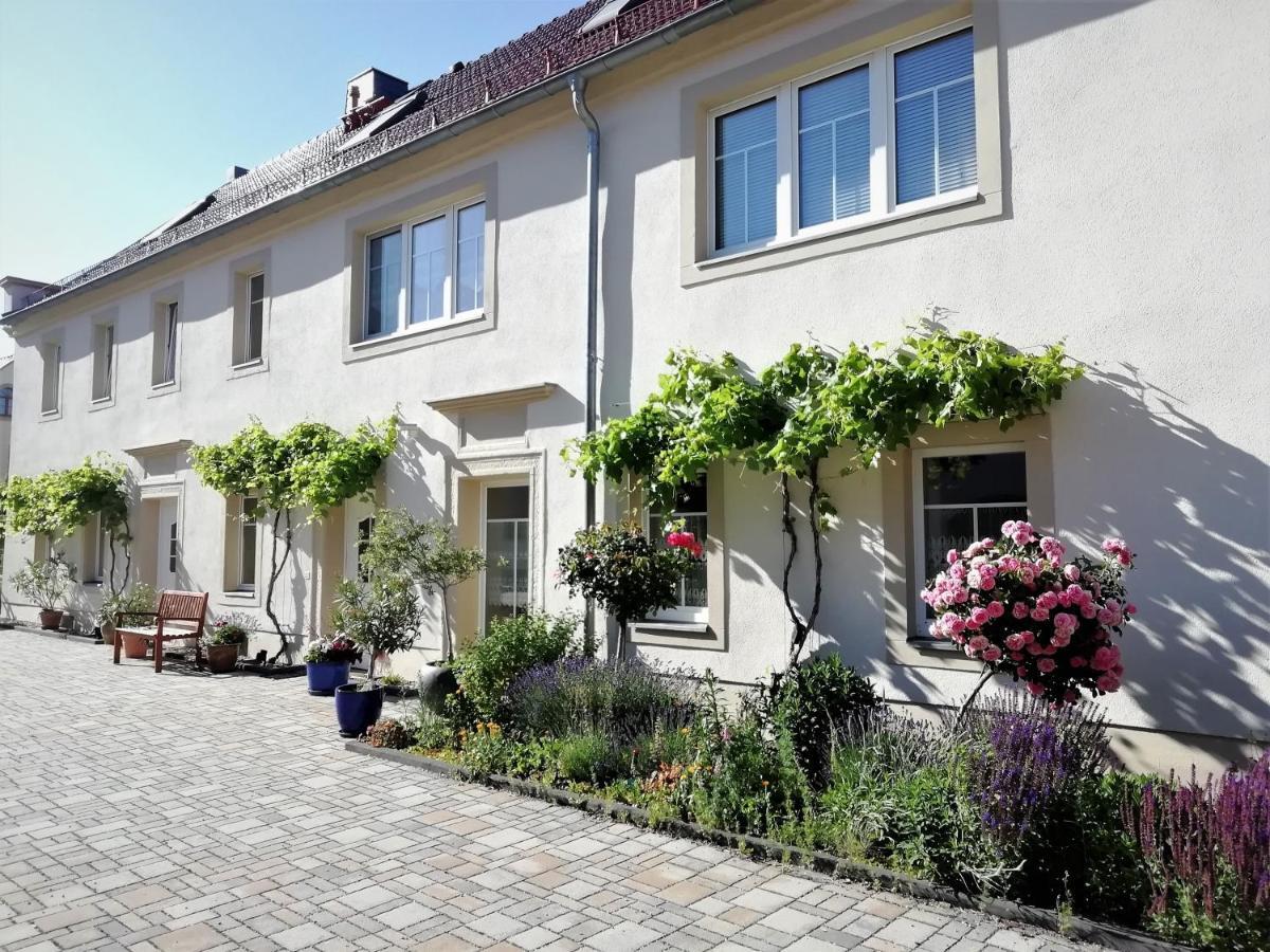 Ferienhof Graefe - 3-Seiten Hof Mit Grossem Garten, Pool & Sauna Мейсен Экстерьер фото